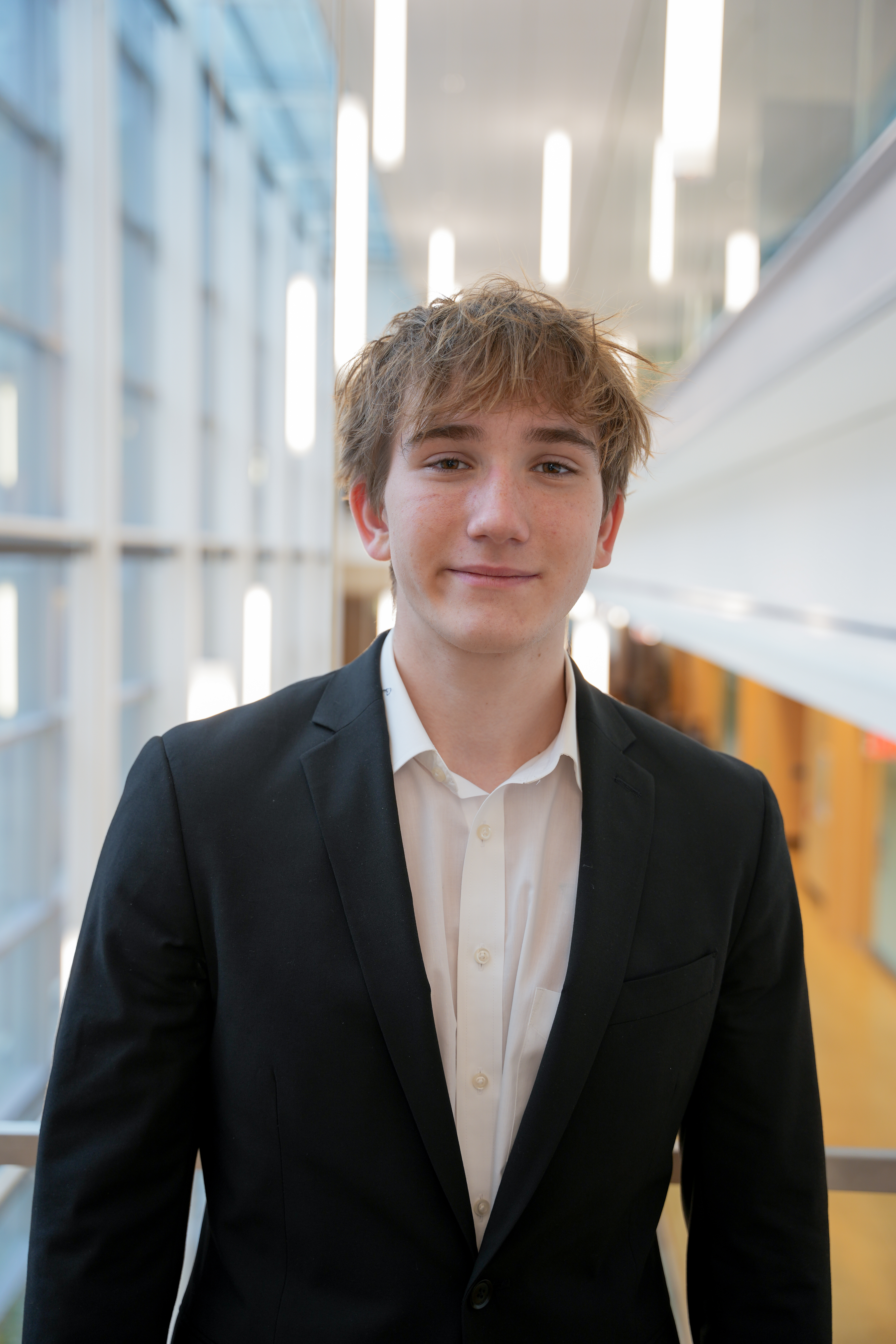 Sean Gretzinger headshot