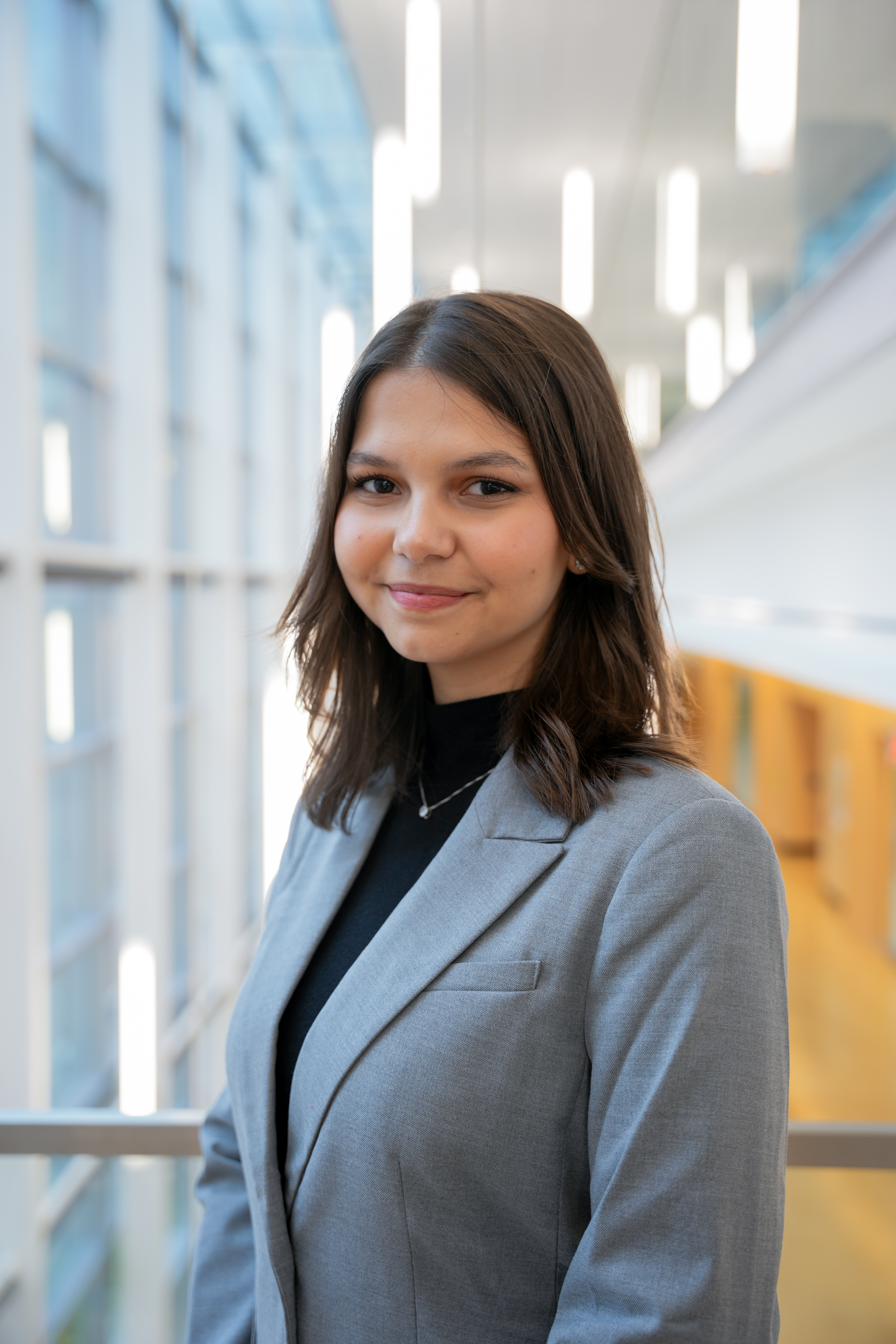 Sophia Pessoa headshot